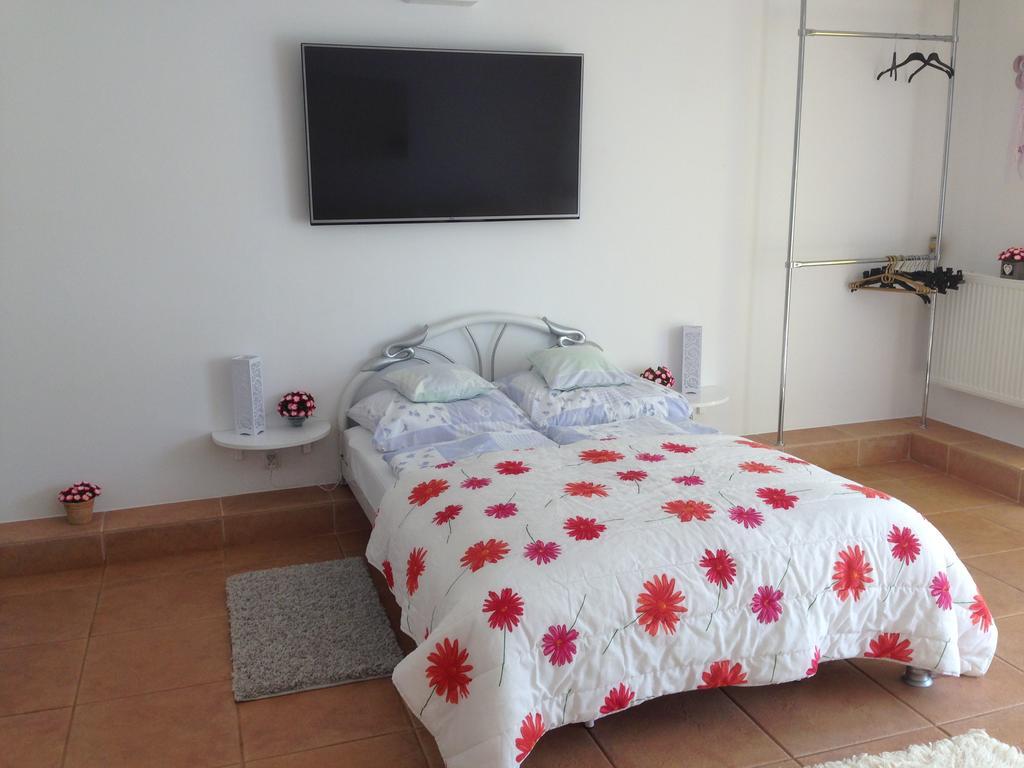 Apartamenty Kris Mikołajki Exterior foto